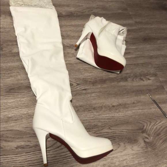 Thigh High White Faux Leather Boots - Picture 1 of 1